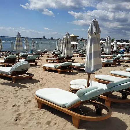Seaside Garden With 2 Bedroom For Up To 5 Pax * ساني بيتش